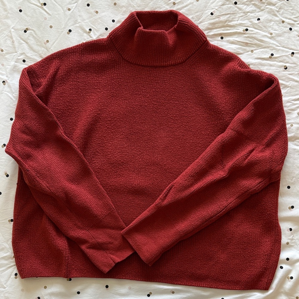 lululemon athletica Turtleneck Sweater